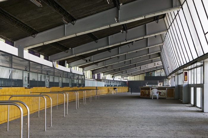 Imatge pels mitjans: Interior del canòdrom fotografia